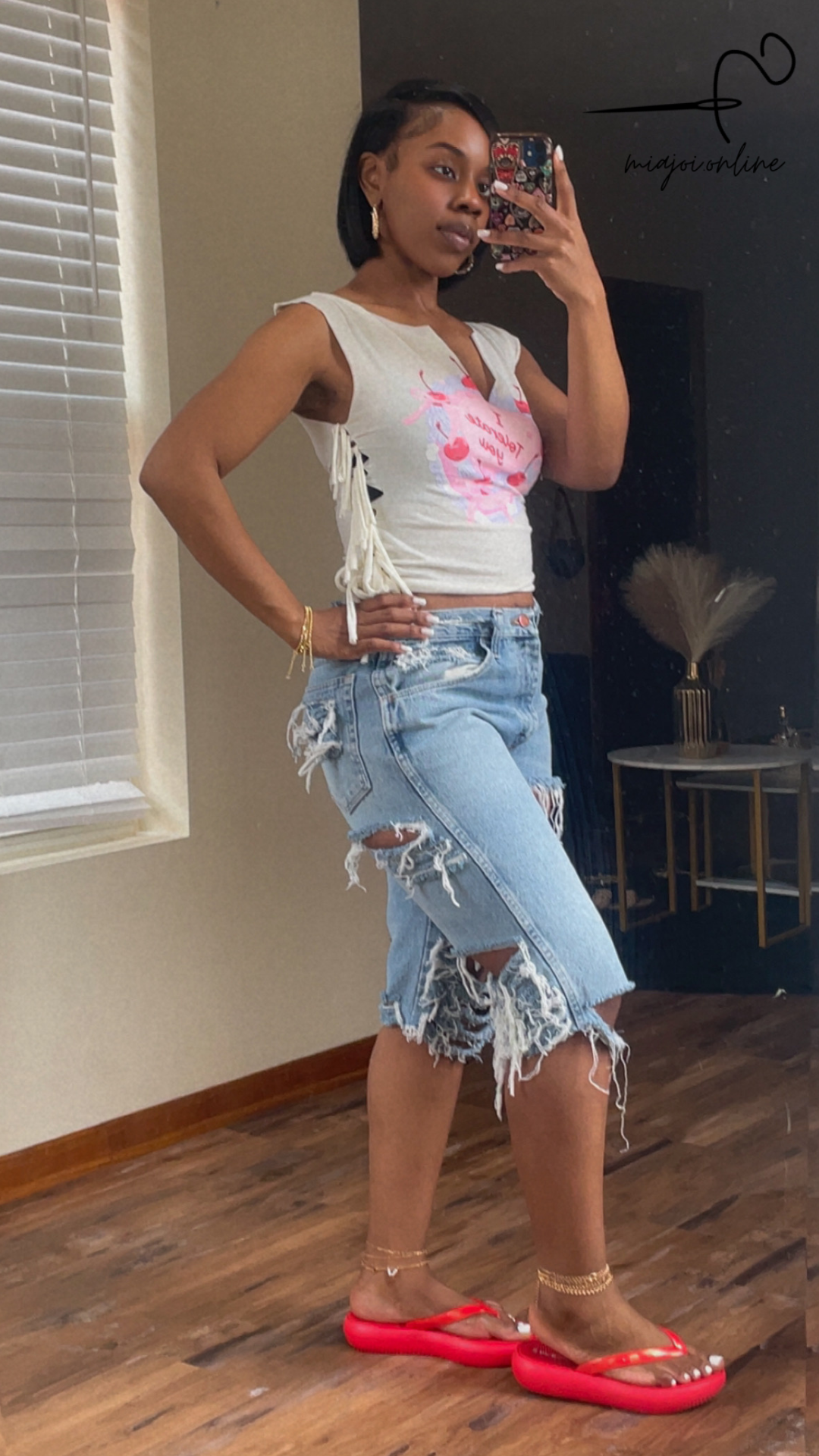 Distressed Denim Capris