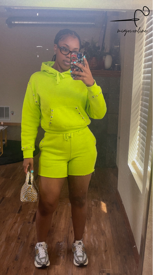 Limelight Studded Lounge Set